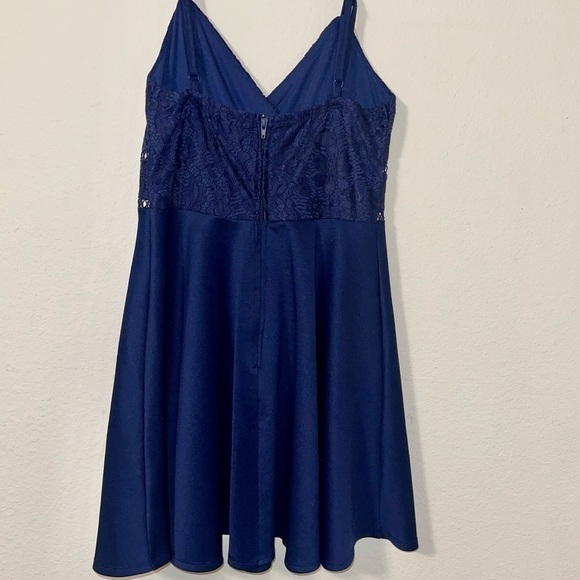 Francesca’s NWOT Blue Rain Dress - Picture 5 of 6